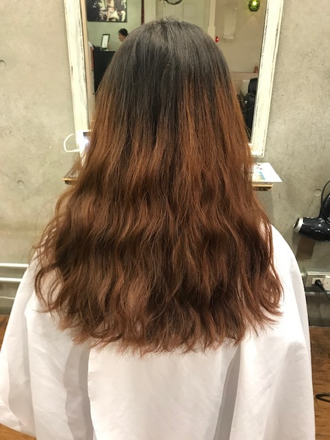 柔らかい髪質にしっかりパーマをかける方法 Careblog Magnolia マグノリア 東京 表参道にあるパーマが得意なヘアサロン
