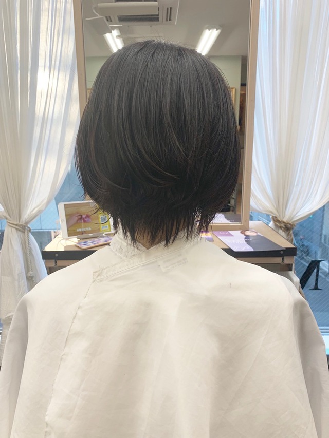 髪のボリュームアップにはパーマがあれば一発解決 Careblog Magnolia マグノリア 東京 表参道にあるパーマ が得意なヘアサロン 髪のボリュームアップにはパーマがあれば一発解決 Careblog Magnolia マグノリア 東京 表参道にあるパーマ が得意なヘアサロン