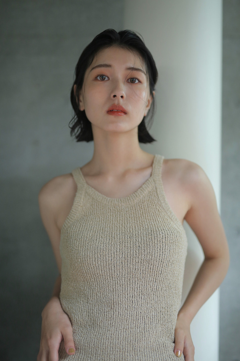 大人の上品タイトボブ ~ヘルシーな抜け感でお洒落ヘアに~