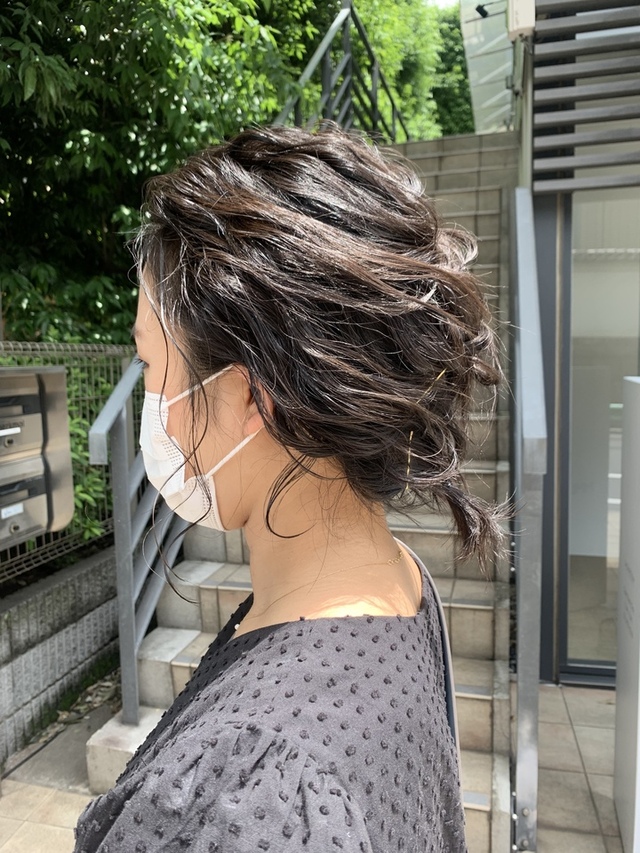 2次会用ヘアアレンジ Staff Blog Magnolia マグノリア 東京 表参道にあるパーマ専門店