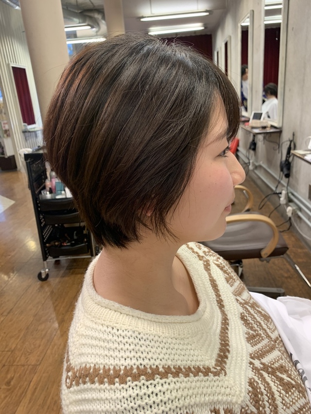 バッサリショートカット Staff Blog Magnolia マグノリア 東京 表参道にあるパーマが得意なヘアサロン バッサリショートカット Staff Blog Magnolia マグノリア 東京 表参道にあるパーマが得意なヘアサロン