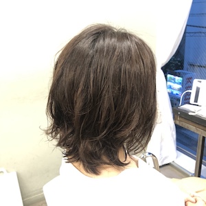はねる長さはパーマで解決 Staff Blog Magnolia マグノリア 東京 表参道にあるパーマが得意なヘアサロン
